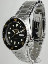 Carica l&#39;immagine nel visualizzatore di Gallery, SEIKO 5 SPORT SRPD57K1