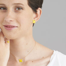 Carica l&#39;immagine nel visualizzatore di Gallery, MAMAN ET SOPHIE GIROCOLLO CEROTTO INCROCIATO GHPLXG GIALLO