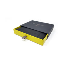 Carica l&#39;immagine nel visualizzatore di Gallery, PININFARINA FOLIO NPKFJ00405 PORTACHIAVI CARBON